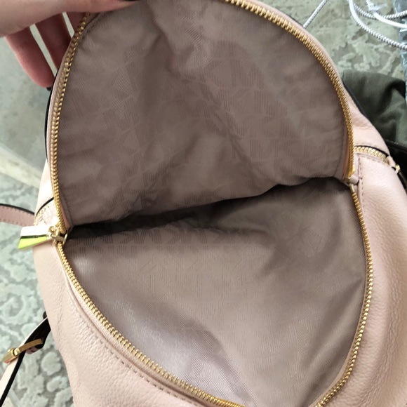 Michael Kors backpack - Picture 5 of 7